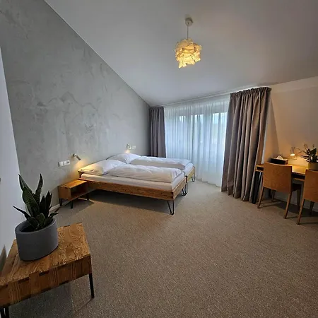 U Feldu 酒店 Klimkovice